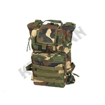 Universal assault waist/backpack Woodland