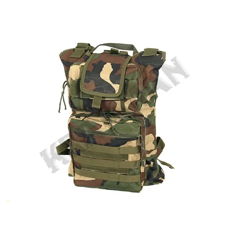 Universal assault waist/backpack Woodland