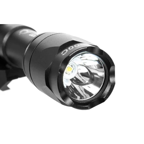 Taktikai LED airsoft fegyverlámpa M600B Fekete Szett